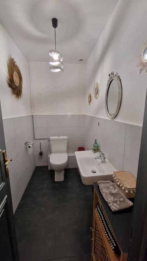 Domaine Le Puits Du Moulin Bed & Breakfast Comberjon Ngoại thất bức ảnh